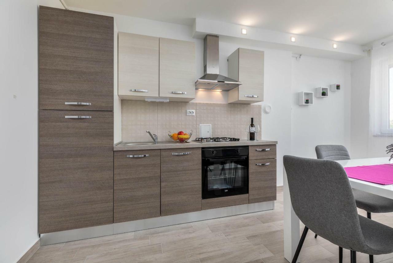 Apartment Sole بولا المظهر الخارجي الصورة